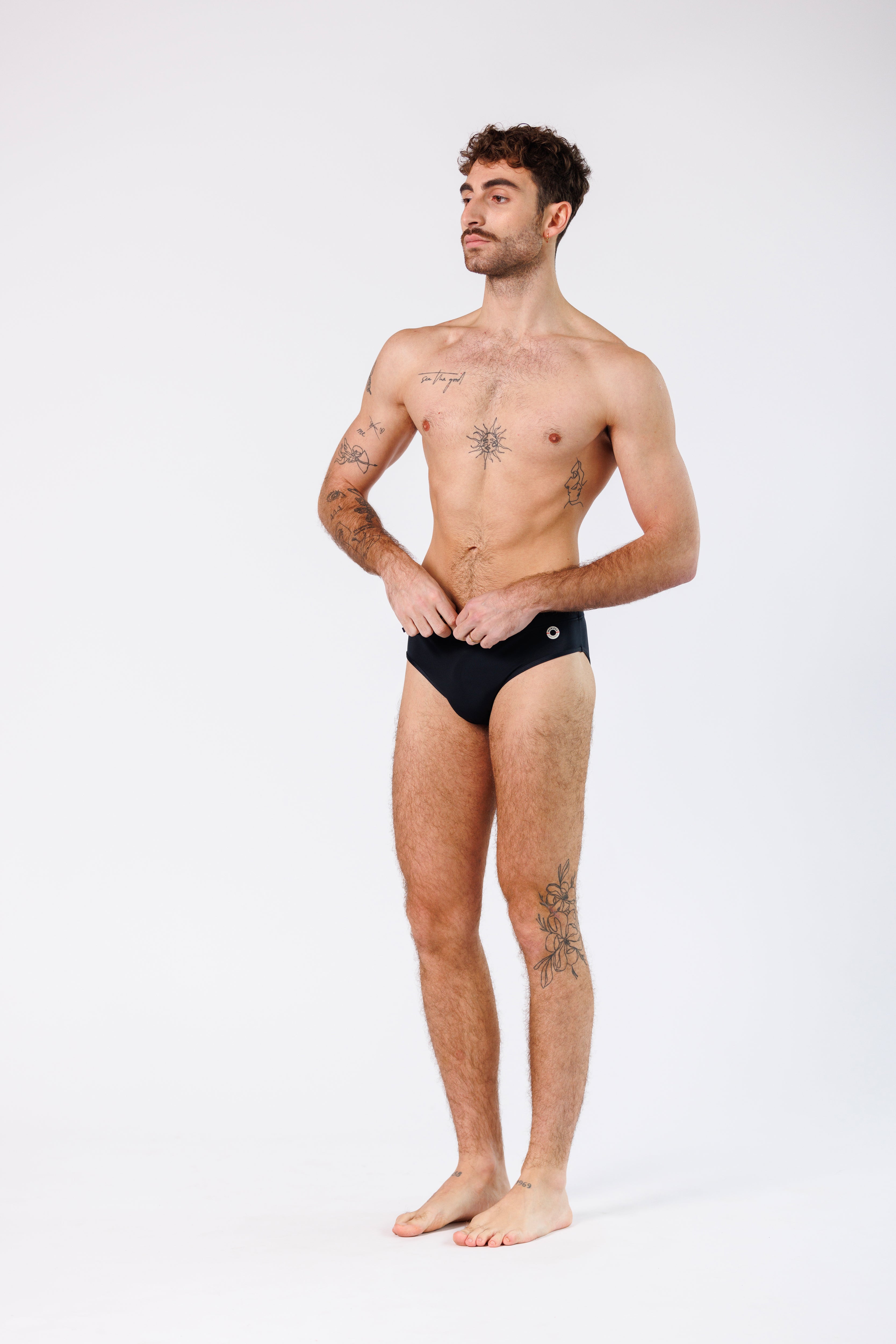 SWIM BRIEFS BLACK